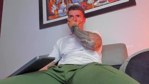 alpha_dominus_ online show from September 14, 2025, 4:06 pm