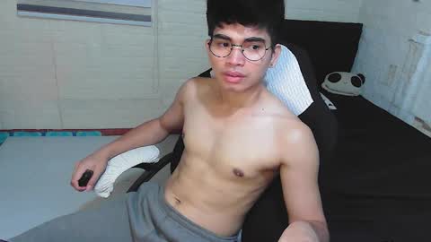 Snapshot of alpha_rider chatting on February 17, 2026, 2:52 am Angelo online show from February 17, 2026, 2:52 am