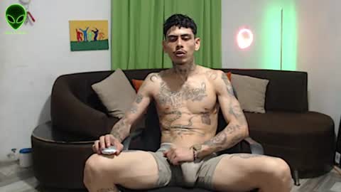 Alpha Zom online show from July 15, 2026, 3:23 am