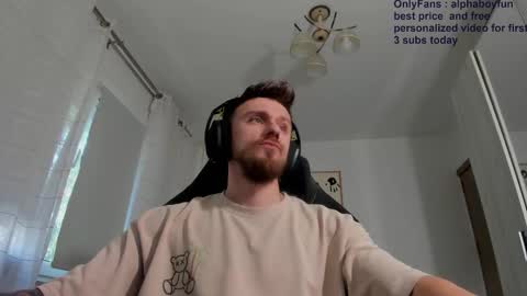 Snapshot of alphaboyfun chatting on September 28, 2025, 10:31 am Andi online show from September 28, 2025, 10:31 am