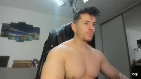 Snapshot of alphagodleatherking92 chatting on December 5, 2024, 6:21 am LeatherMaster online show from December 5, 2024, 6:21 am