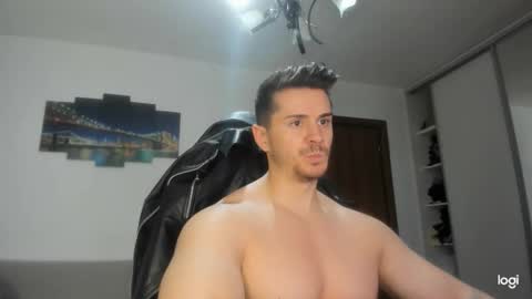 Snapshot of alphagodleatherking92 chatting on December 8, 2024, 4:18 pm LeatherMaster online show from December 8, 2024, 4:18 pm