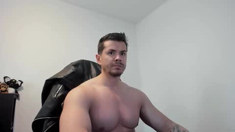 Snapshot of alphagodleatherking92 chatting on February 18, 2026, 10:11 am LeatherMaster online show from February 18, 2026, 10:11 am