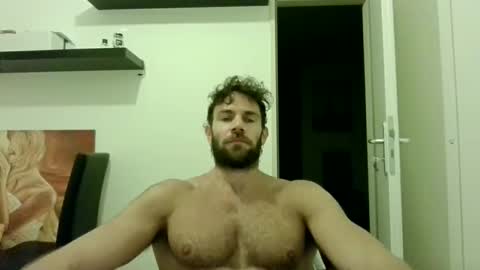 Snapshot of alphah_hunk chatting on October 7, 2025, 7:11 pm alphah_hunk online show from October 7, 2025, 7:11 pm