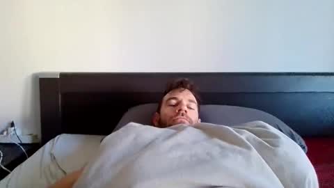 alphah_hunk online show from November 27, 2025, 8:38 am