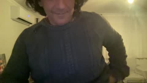 Snapshot of alphandre chatting on January 25, 2025, 4:13 pm AlphAndre online show from January 25, 2025, 4:13 pm