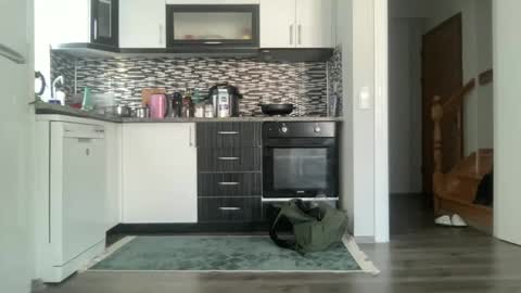 Snapshot of alphandre chatting on February 1, 2025, 6:21 am AlphAndre online show from February 1, 2025, 6:21 am