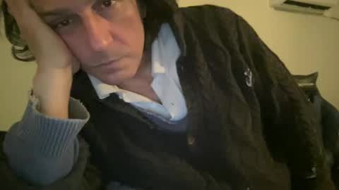 Snapshot of alphandre chatting on February 20, 2025, 6:13 pm AlphAndre online show from February 20, 2025, 6:13 pm