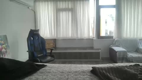 Snapshot of alphandre chatting on March 1, 2025, 2:44 pm AlphAndre online show from March 1, 2025, 2:44 pm