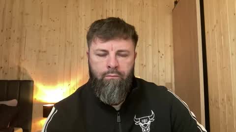 Snapshot of alphasparks chatting on March 3, 2026, 4:18 am Jhonny online show from March 3, 2026, 4:18 am