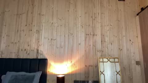 Snapshot of alphasparks chatting on March 17, 2026, 4:39 am Jhonny online show from March 17, 2026, 4:39 am