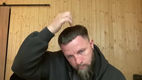 Jhonny online show from April 27, 2026, 2:31 am