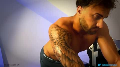 alphastud25 online show from May 11, 2026, 1:17 pm