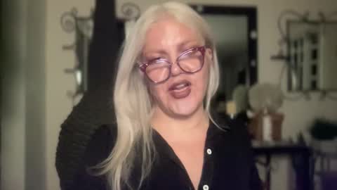 Snapshot of alphatransmami chatting on January 19, 2026, 6:28 am alphatransmami online show from January 19, 2026, 6:28 am