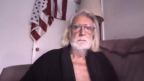 AlphaUniform online show from February 22, 2026, 5:33 pm