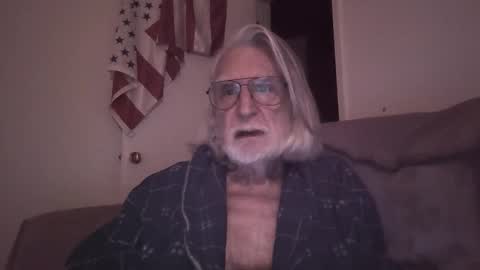 AlphaUniform online show from March 22, 2026, 11:02 am