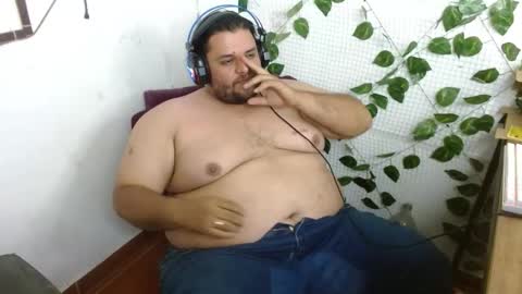 Snapshot of altairstudiosboy chatting on October 12, 2025, 1:59 am Jhosep online show from October 12, 2025, 1:59 am