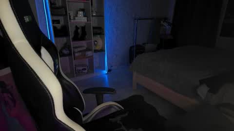 Ariella online show from January 16, 2026, 6:45 pm