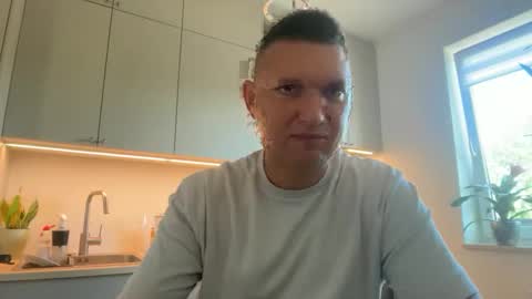 alterego1985 online show from September 12, 2025, 7:30 am