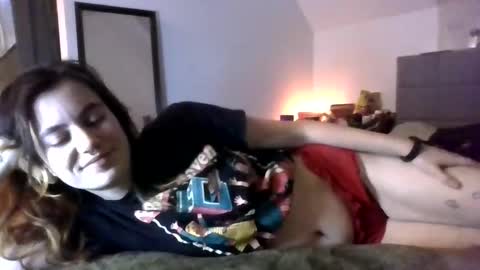 Ivy online show from December 14, 2025, 1:49 pm