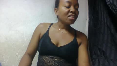 altilnadinne online show from October 7, 2025, 6:38 pm