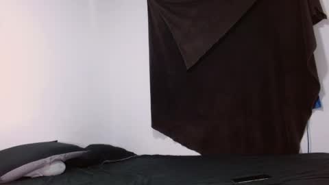 Snapshot of alucard_smith_ chatting on May 5, 2026, 4:59 pm Smith and lucy online show from May 5, 2026, 4:59 pm