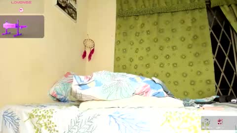 Snapshot of alula_queen chatting on September 25, 2025, 2:04 am katherine online show from September 25, 2025, 2:04 am