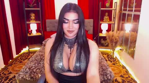 Snapshot of alurajhenson chatting on December 8, 2024, 9:57 am Alura Jhenson online show from December 8, 2024, 9:57 am