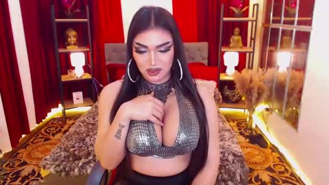 Snapshot of alurajhenson chatting on December 14, 2024, 2:53 pm Alura Jhenson online show from December 14, 2024, 2:53 pm