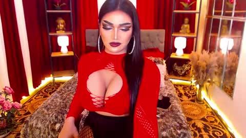 Snapshot of alurajhenson chatting on December 19, 2024, 5:08 pm Alura Jhenson online show from December 19, 2024, 5:08 pm