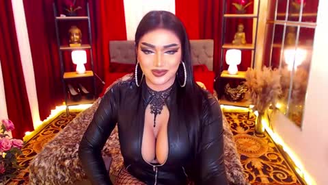 Snapshot of alurajhenson chatting on December 21, 2024, 10:40 pm Alura Jhenson online show from December 21, 2024, 10:40 pm