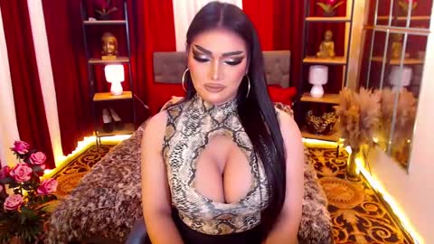 Snapshot of alurajhenson chatting on December 28, 2024, 10:13 pm Alura Jhenson online show from December 28, 2024, 10:13 pm