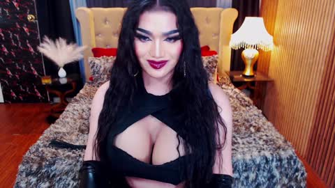 Snapshot of alurajhenson chatting on February 6, 2025, 10:15 am Alura Jhenson online show from February 6, 2025, 10:15 am