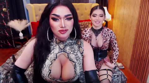 Snapshot of alurajhenson chatting on March 8, 2025, 6:26 pm Alura Jhenson online show from March 8, 2025, 6:26 pm
