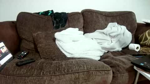 alwayshorny_for_you online show from February 27, 2026, 9:31 am