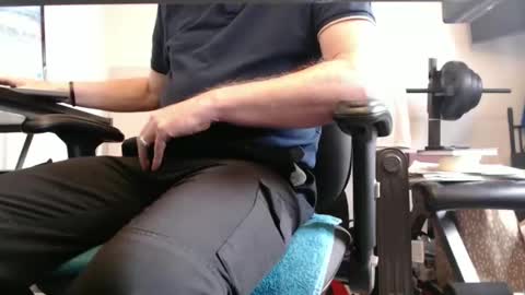 Snapshot of alwaysupforit12 chatting on March 5, 2026, 9:27 am alwaysupforit12 online show from March 5, 2026, 9:27 am