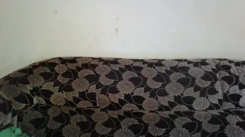 alyabeiby online show from October 4, 2025, 7:06 am