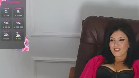 alyarei online show from September 17, 2025, 6:42 pm