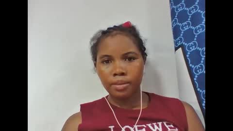 alydie7 online show from April 25, 2026, 5:21 pm
