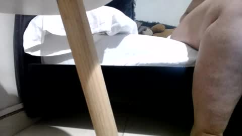 Snapshot of alynfoxx chatting on July 6, 2026, 12:40 am Alyn Maria online show from July 6, 2026, 12:40 am