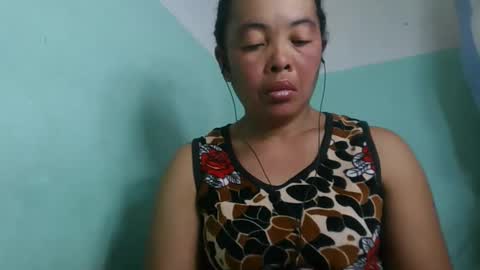 Snapshot of alypierette chatting on May 23, 2026, 6:40 am alypierette online show from May 23, 2026, 6:40 am