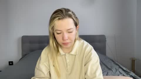 Snapshot of alyrasun chatting on March 24, 2026, 6:07 am Al online show from March 24, 2026, 6:07 am