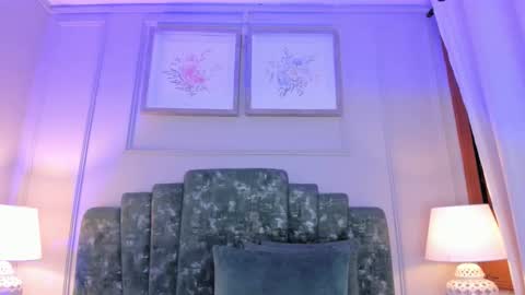 Snapshot of alys_baker chatting on December 3, 2024, 8:49 am Alys online show from December 3, 2024, 8:49 am