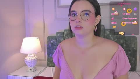 Snapshot of alys_baker chatting on February 6, 2025, 2:44 am Alys online show from February 6, 2025, 2:44 am