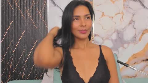 alyson__a online show from January 11, 2026, 1:27 pm