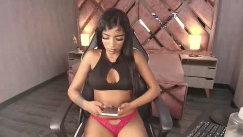 Alyssa  online show from December 17, 2025, 8:48 pm