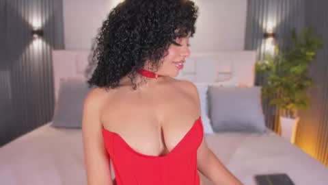 Alyssa Ig lw eve online show from July 31, 2026, 8:30 pm