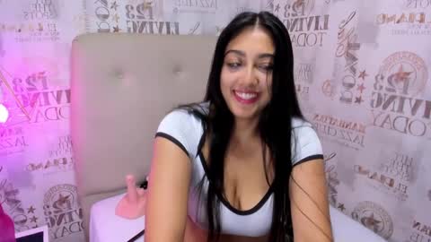  ALYSSA   online show from January 3, 2025, 10:29 pm