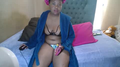 alyssabrownx online show from May 9, 2026, 10:20 am