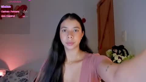Snapshot of alyssagreen_ chatting on October 26, 2025, 11:53 pm Im AlyssaLovense is ActiveMy pleasure is in your handsPrivate is Open online show from October 26, 2025, 11:53 pm